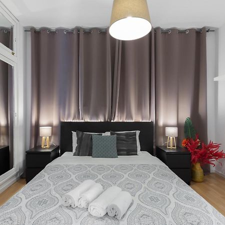 Апартаменты Host Wise - Large Flat W Terrace - Ace Location At Aliados Порту Экстерьер фото