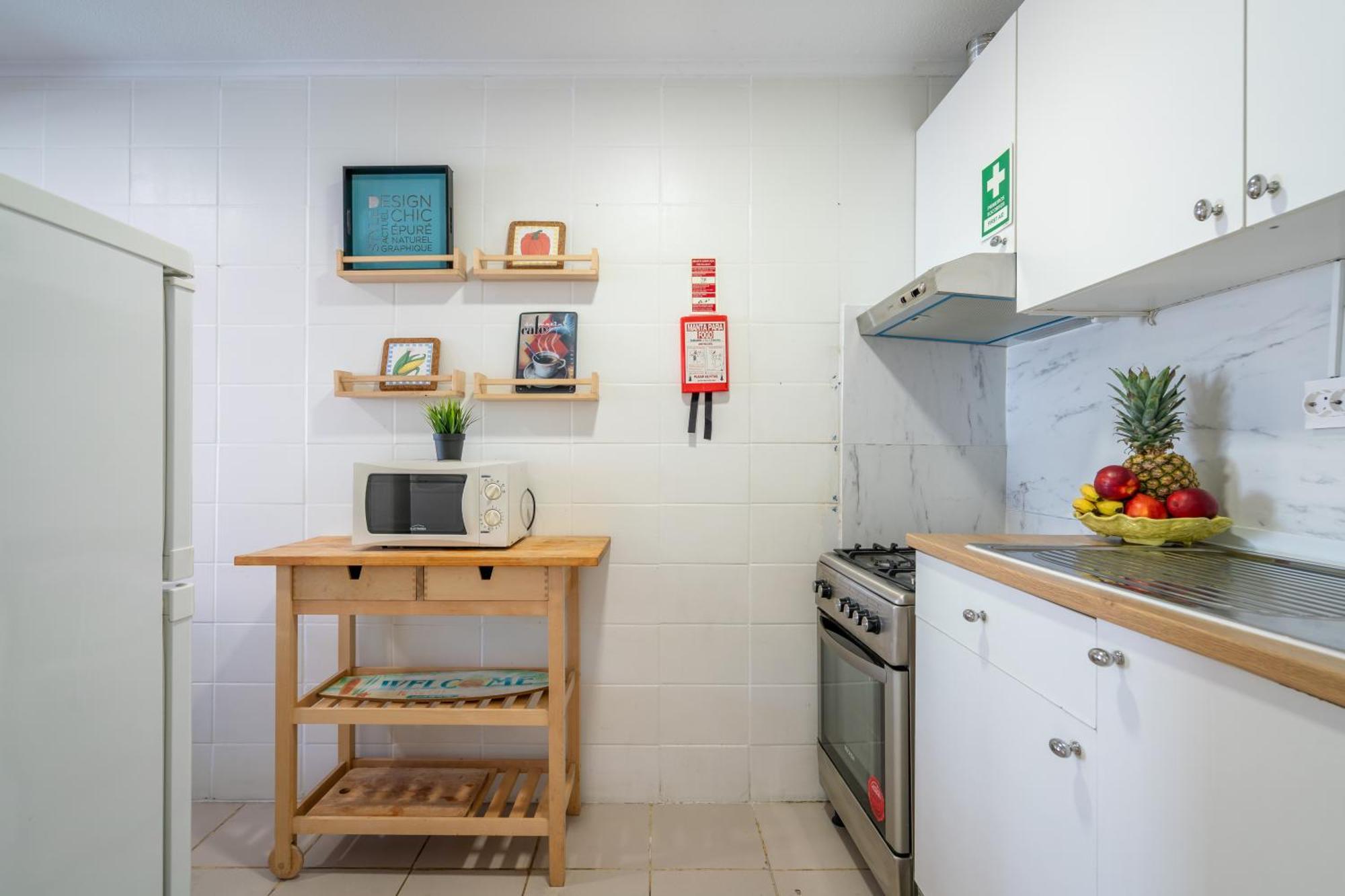 Апартаменты Host Wise - Large Flat W Terrace - Ace Location At Aliados Порту Экстерьер фото